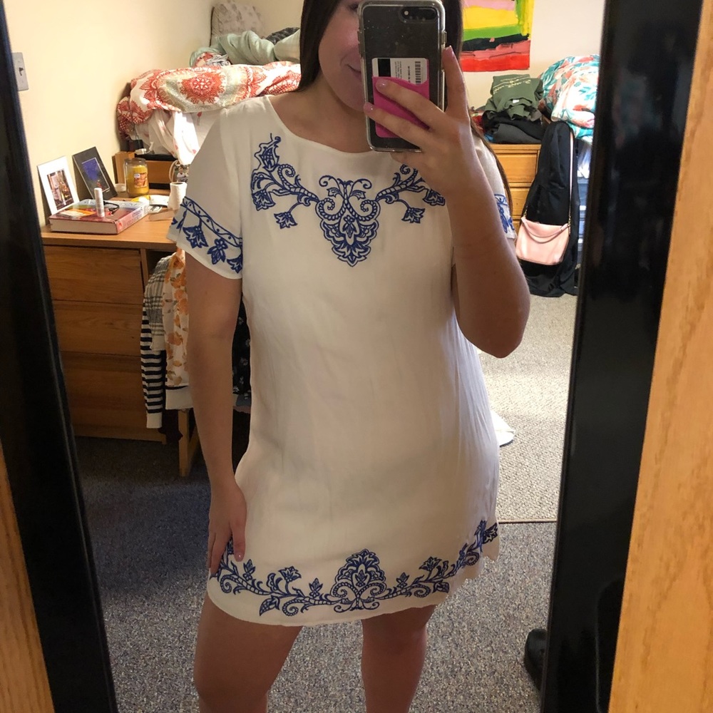 Lulus shift dress